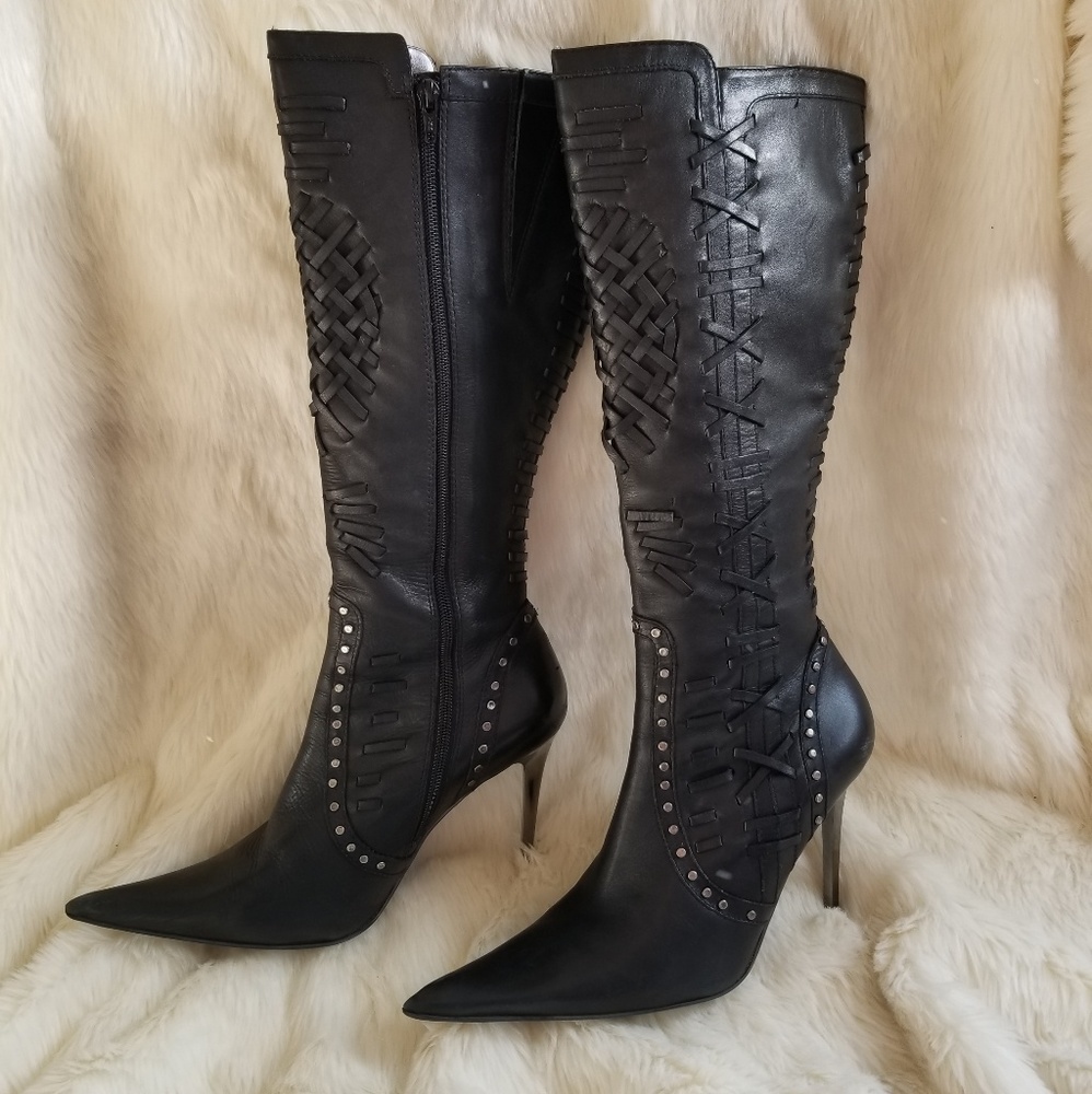 *SOLD* Steve Madden Heremm Boots